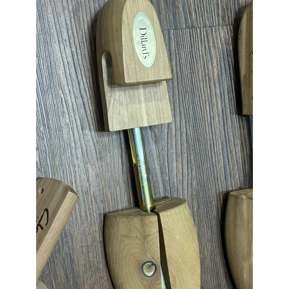 Shoe Trees Stretchers Clarks Dillards J&M Cedar Set Of 7